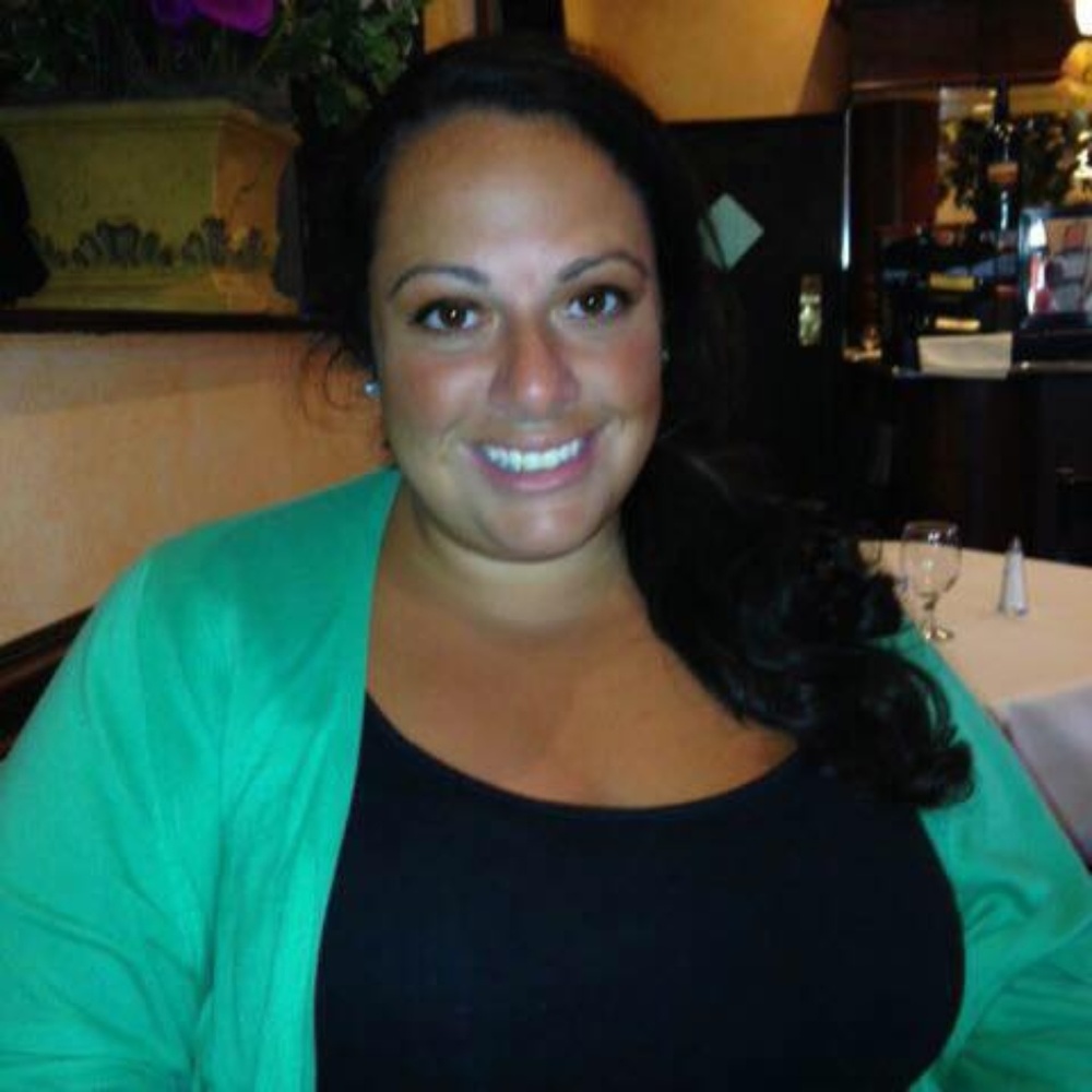 Meet your Posher, Nicole!